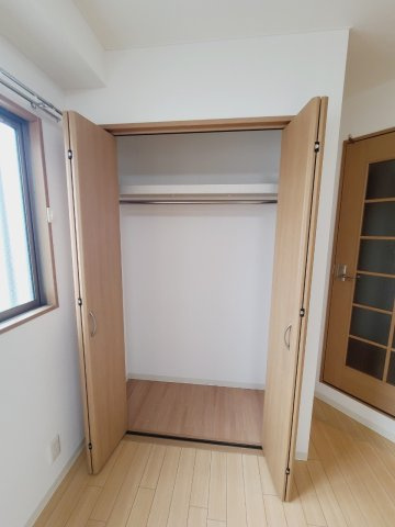 エル西宮の収納