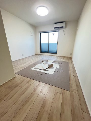 フジパレス西宮甲東園Ⅱ番館の居間・リビング