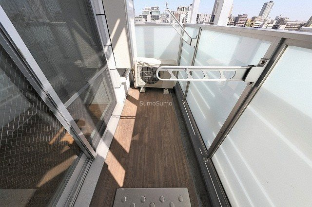 REIOS谷町のバルコニー