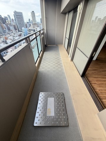 シャルマンフジリッツ谷町Ⅱ番館のバルコニー