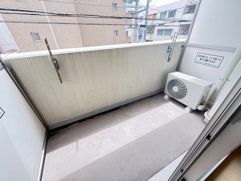 ロアール神戸住吉のバルコニー
