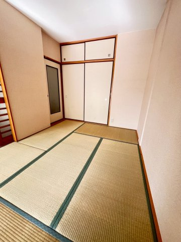 グリーンフォレスト西宮3の和室