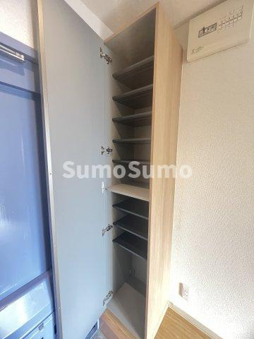 芦屋セントラルの収納|小物を収納するのに便利です