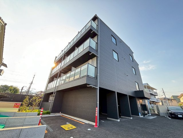 ヴェルステック宝塚のエントランス