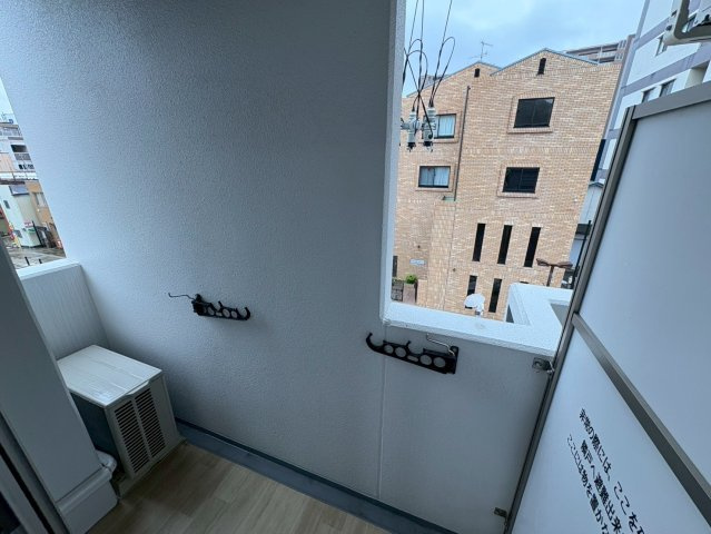 ONLYONE栄本町のバルコニー