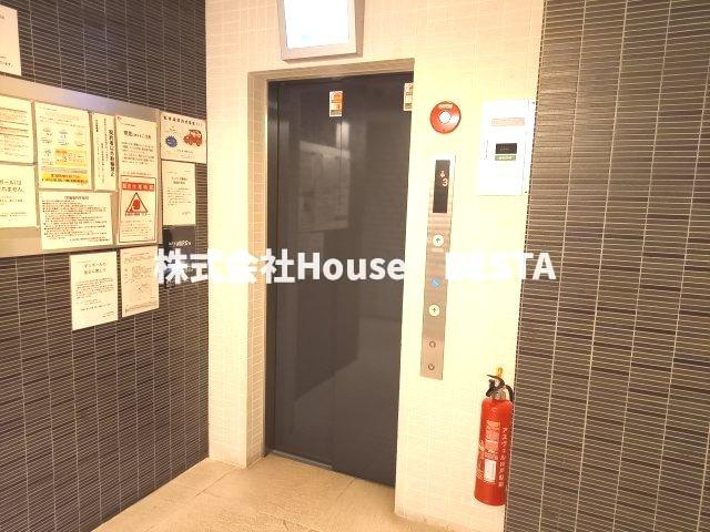 アスヴェル神戸駅前のロビー
