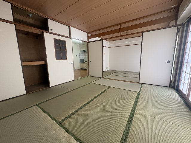 入江マンションの和室