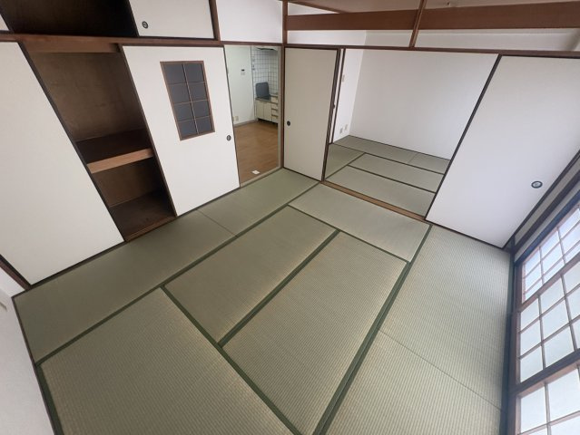 入江マンションの和室