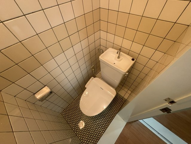 入江マンションのトイレ