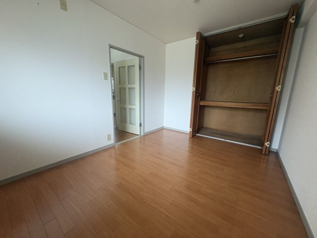 入江マンションの居間・リビング