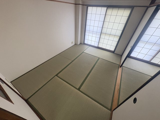 入江マンションの和室