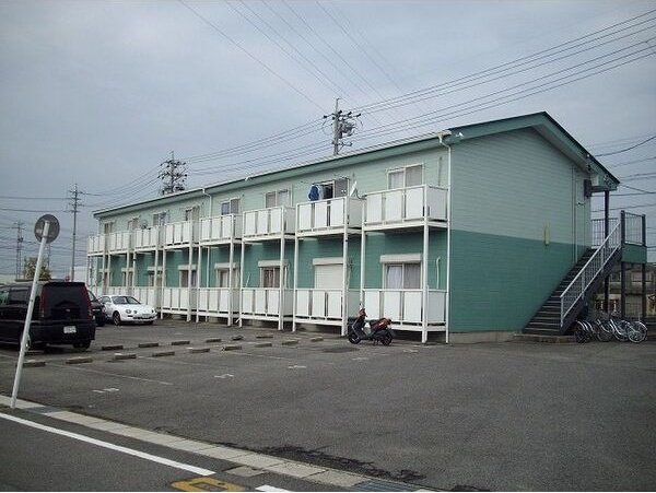 Surplus One 池田　　刈谷市近郊の賃貸はクラスホーム刈谷店のエントランス