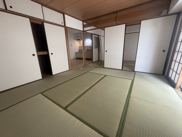 入江マンションの和室