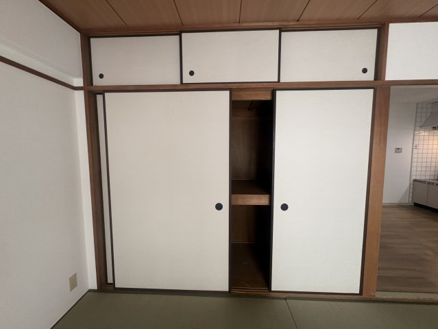 入江マンションの和室