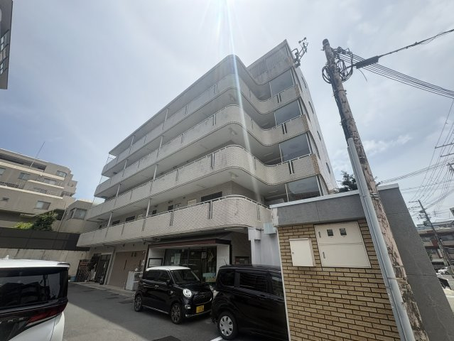 入江マンションの外観