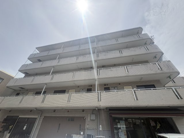 入江マンションの外観