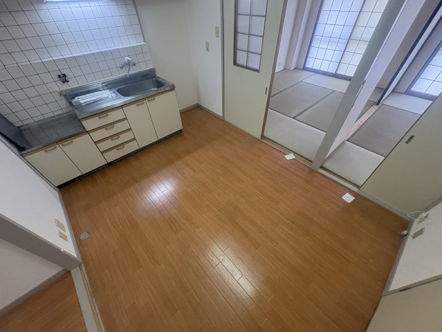 入江マンションの居間・リビング