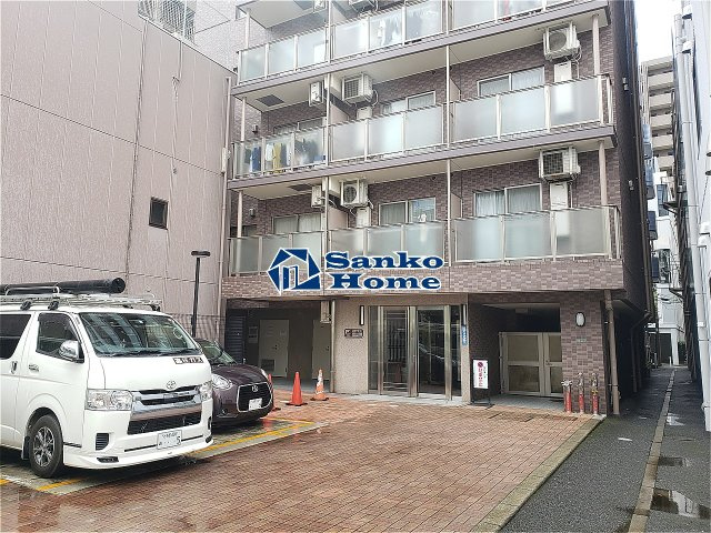 スカイコート本郷東大前壱番館のエントランス