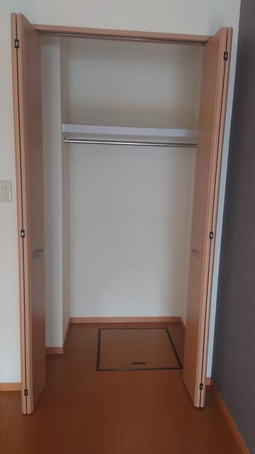 エクレールの収納