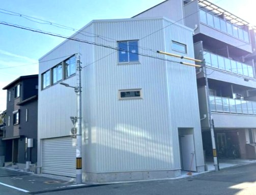 和ビル（ヤマトビル）