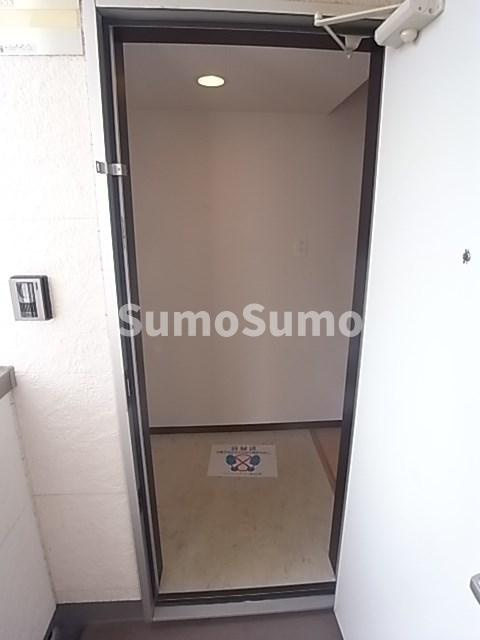 フジパレス尼崎宮内町WESTの玄関