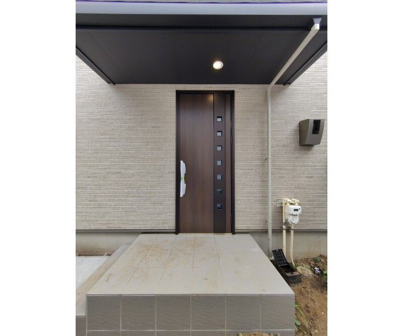 世田谷区上北沢３丁目戸建貸家のエントランス