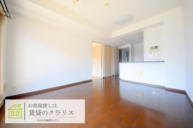 パデシオン十条駅前の居間・リビング