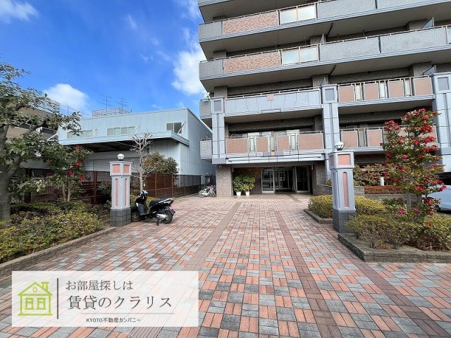 パデシオン十条駅前