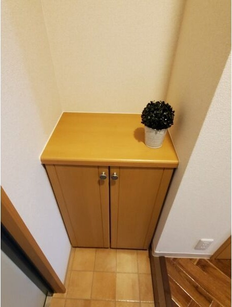 Reveur十一屋の玄関