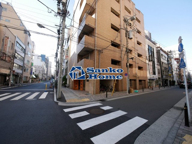 スカイコート文京湯島の外観