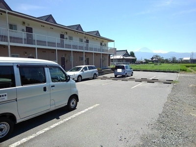 【駐車場】 | サンビレッジジュリア