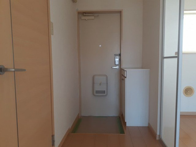 【玄関】 | サンビレッジジュリア