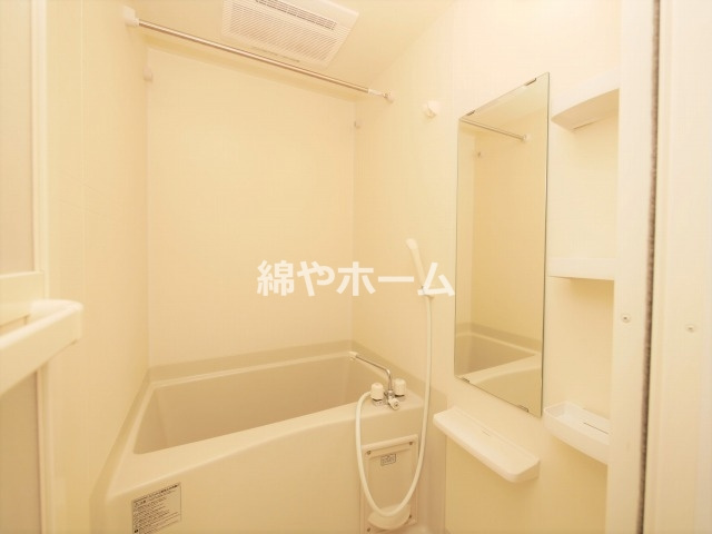 プレサンス難波ヴィータの浴室|お風呂で日々の疲れを落としましょう