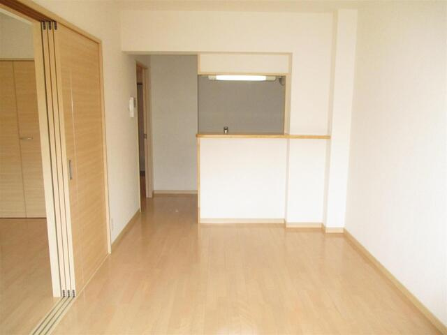 ハピネスヴィレッジの居間・リビング
