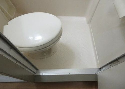 ライオンズマンション東駒形のトイレ