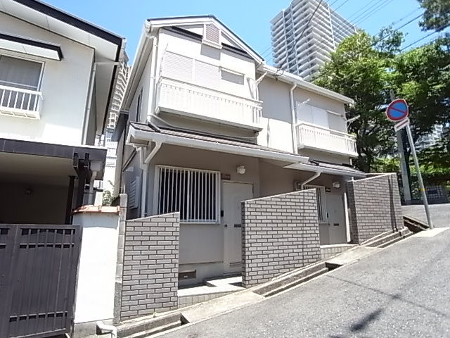 大久保ハイツの外観