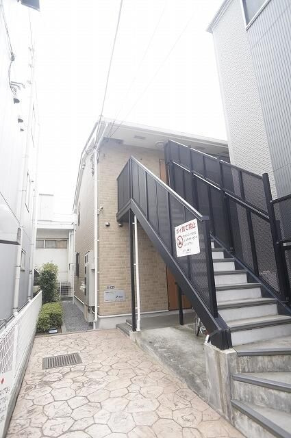シャトーブランのエントランス