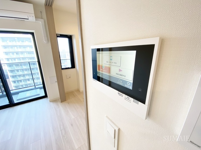 シーズンフラッツ東十条のセキュリティ|モニター付きインターホンです☆