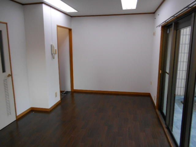 墨田区緑４丁目の事務所の内装