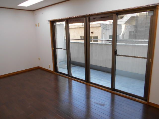 墨田区緑４丁目の事務所の内装