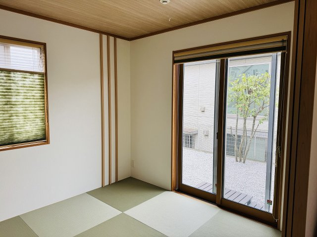 八王子市　堀之内　中古戸建て（5LDK）の和室|～リビングに隣接している6.0帖の和室です～