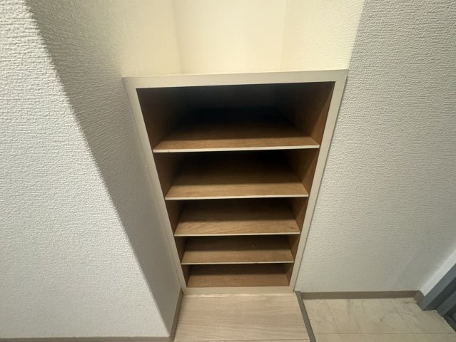 プチハイツ服部の収納