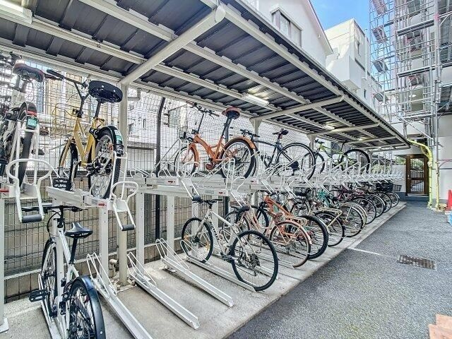 メゾンエクレーレ新宿西戸山のその他共用部分