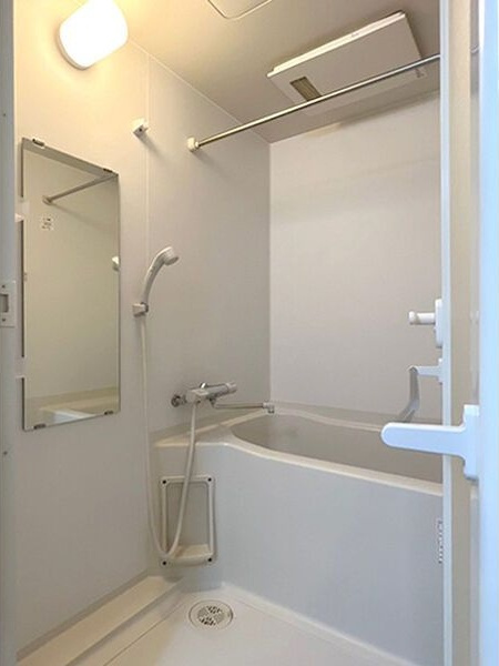 COZY APARTMENT YADAの浴室