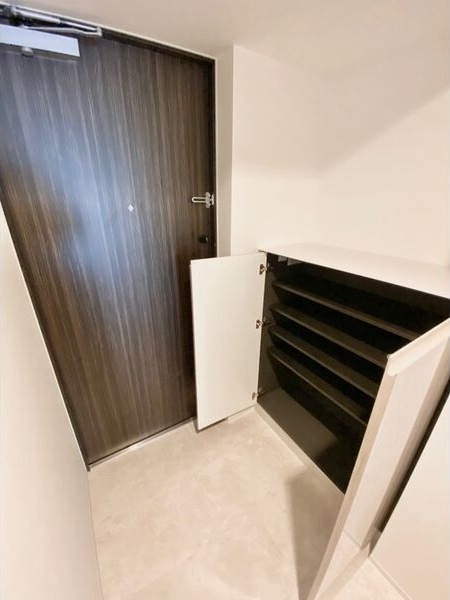 S-RESIDENCE大曽根駅前の玄関