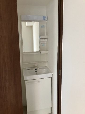 ティックハウスの洗面所