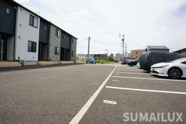 パピーズ須屋の駐車場