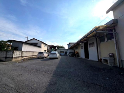 【駐車場】 | 桐生市境野町6丁目　工場兼事務所