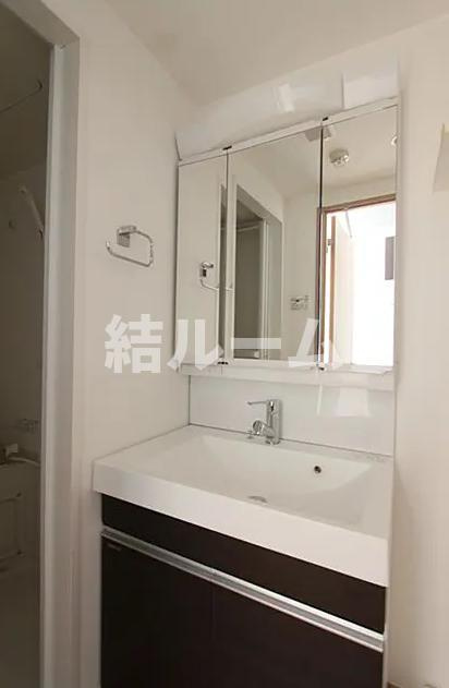 板橋区上板橋３丁目の賃貸マンションの洗面所