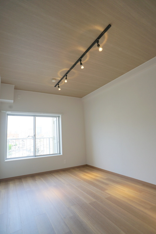 信濃町アジアマンションの洋室|☆現地ご内見可能です☆
☆お気軽にお問い合わせください☆